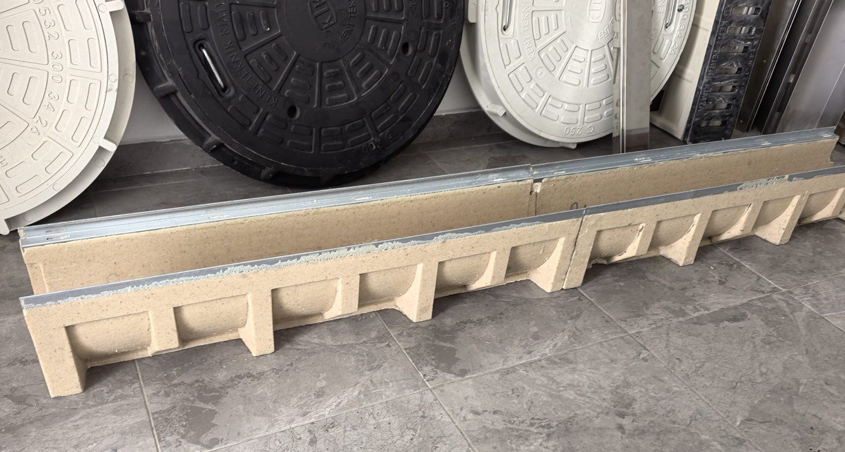 Polimer Kanalı 250x1000x150 mm görsel 2